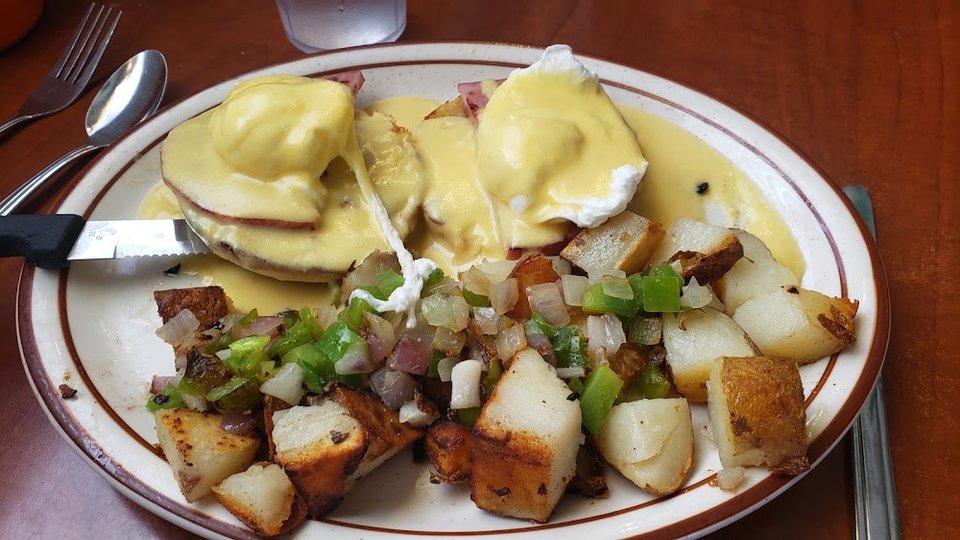 Eggs Benedict